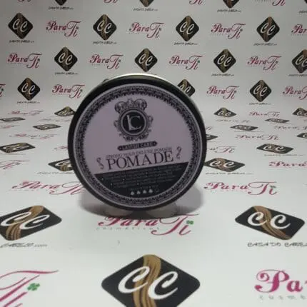 Strong Hold Deluxe Pomade Lavish Care 100gr